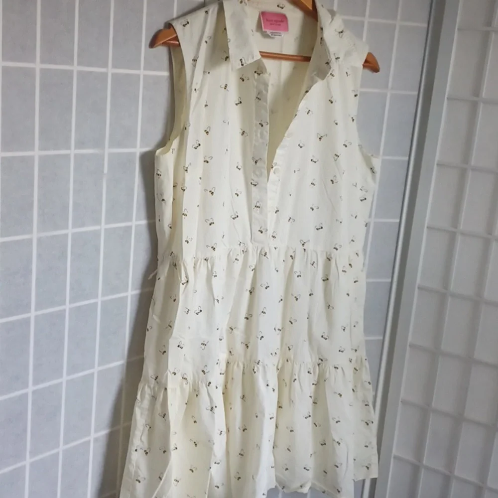 kate spade Cream Sleeveless Midi Dress with Bee Print